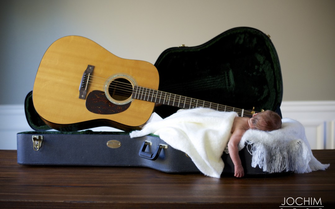Newborn | Rock & Roll Shoot | Guitars & Baby
